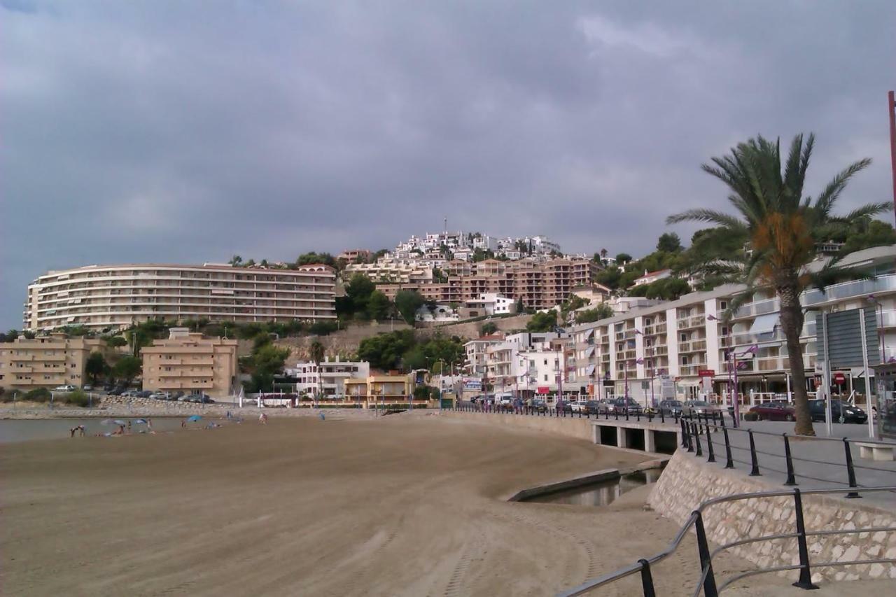 Primera Linea En Playa Sur. Plaza Constitucion Peñíscola Kültér fotó